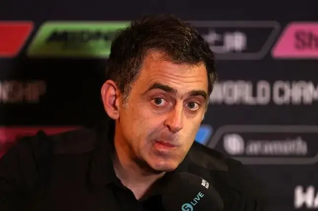 三项中国赛, 的标准, 明年一月大