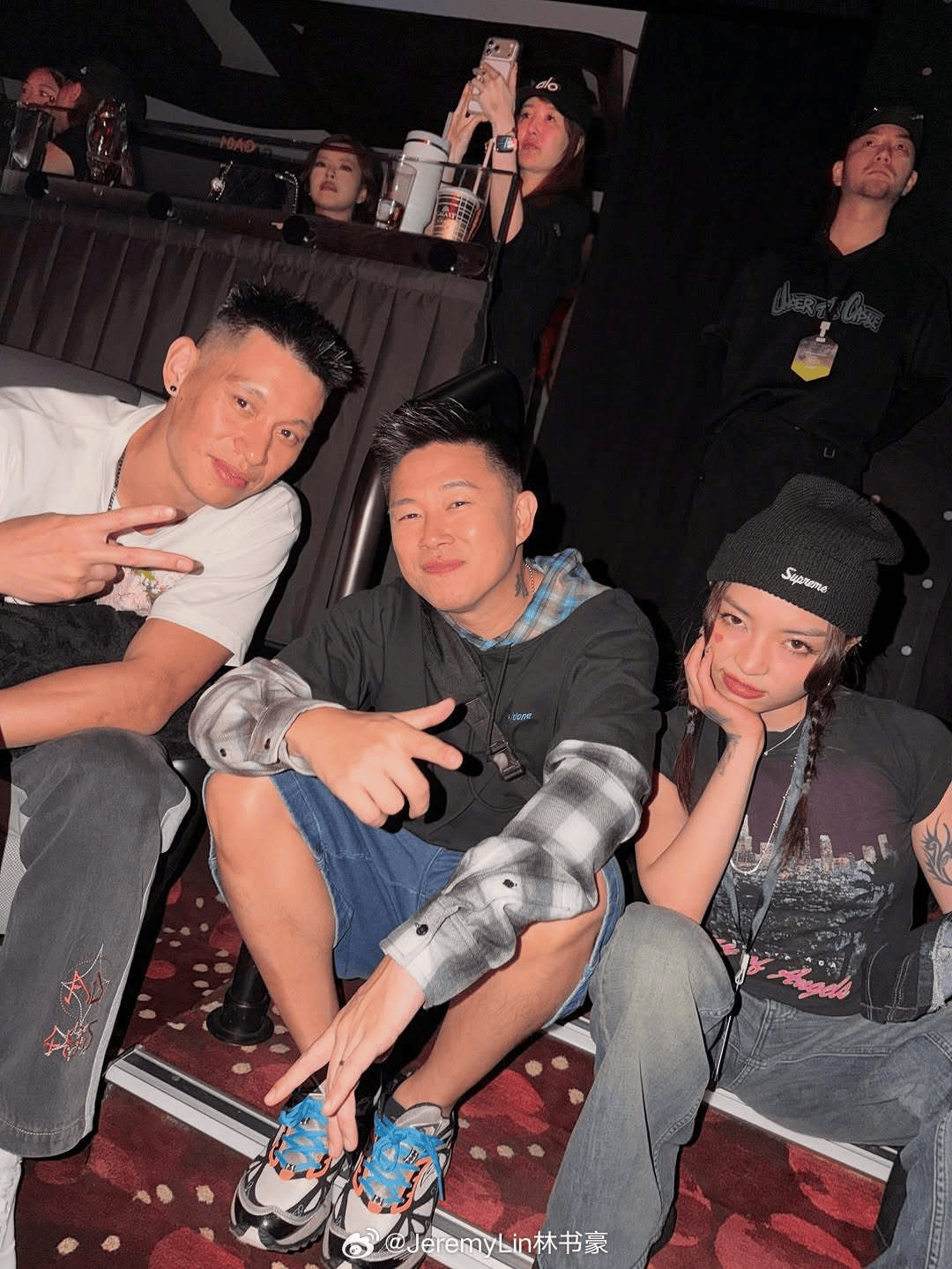 的合影, entit, 老朋友 的合影, entit, 老朋友