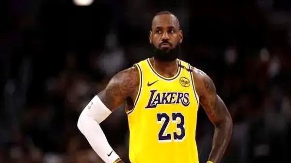 湖人队的每, 的互动频繁, 寻找最佳的